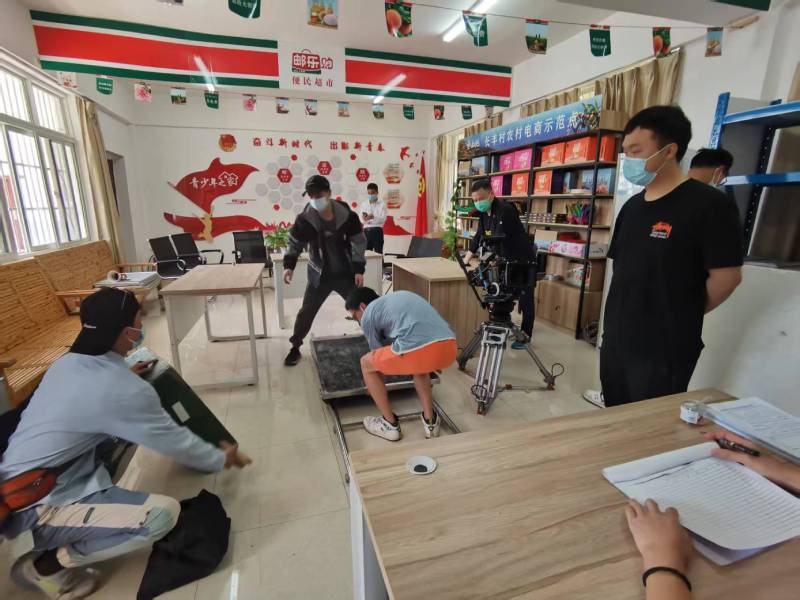 清镇市广告片拍摄公司：极简主义践行者，少即是多的视觉哲学